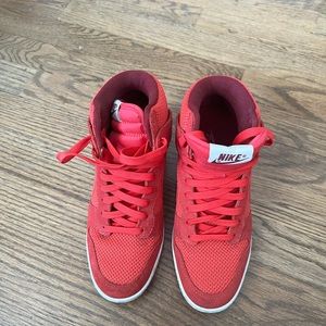 Nike Womens Dunk Sky Hi